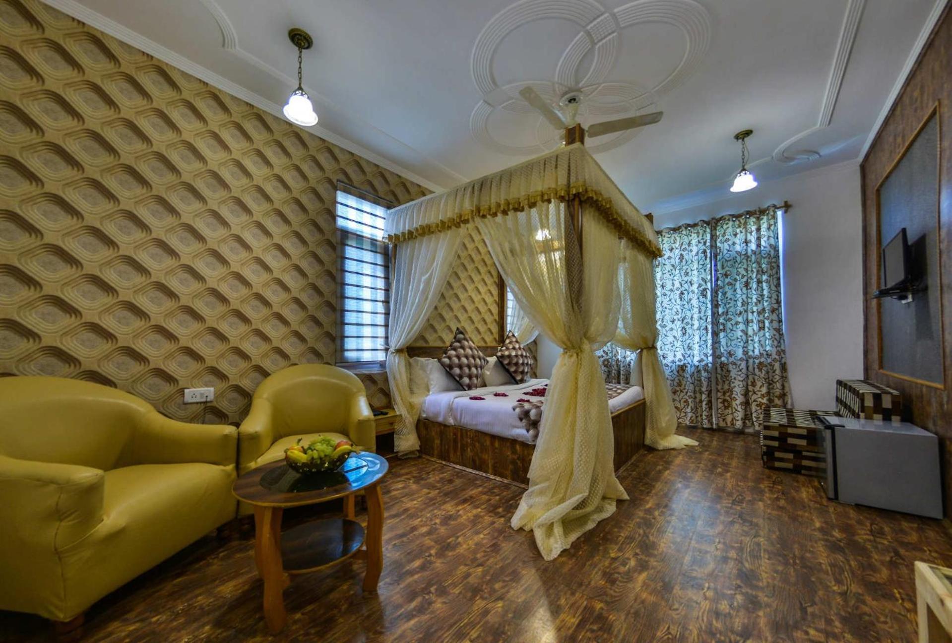 Hotel Pearl Continental Srīnagar 外观 照片