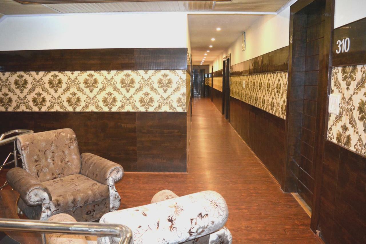 Hotel Pearl Continental Srīnagar 外观 照片